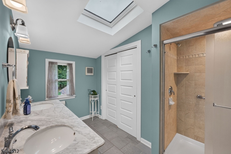 325 Dorn Avenue Middlesex NJ 08846