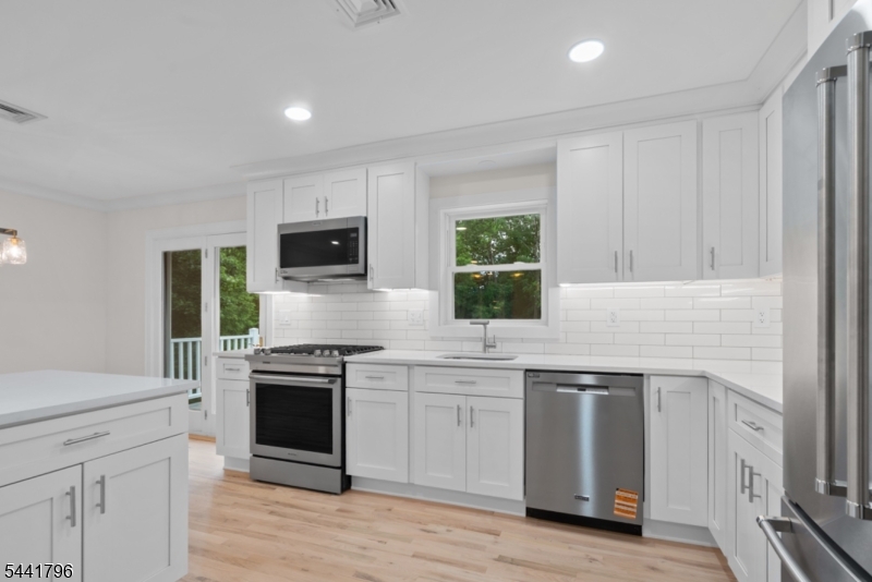 13 Chickadee Road Mount Olive NJ 07828