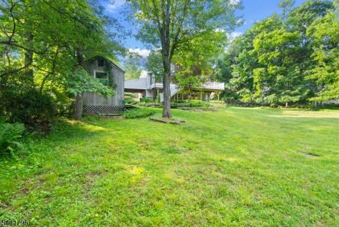 13 Chickadee Road Mount Olive NJ 07828