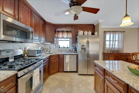 12 Geraldine Road North Arlington NJ 07031