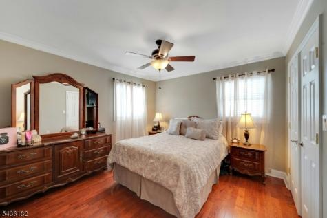 12 Geraldine Road North Arlington NJ 07031