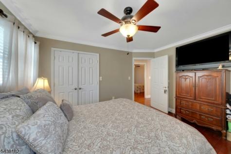12 Geraldine Road North Arlington NJ 07031