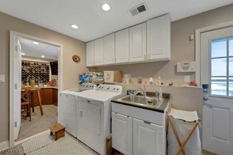 12 Geraldine Road North Arlington NJ 07031