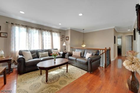 12 Geraldine Road North Arlington NJ 07031