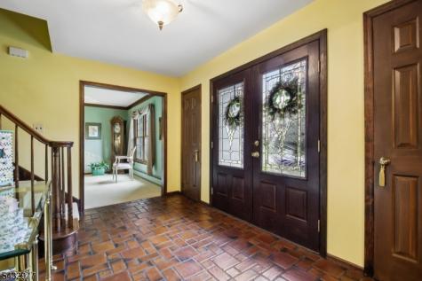 15 Bourbon Street Wayne NJ 07470
