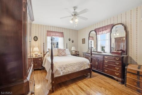 36 Page Drive Oakland NJ 07436