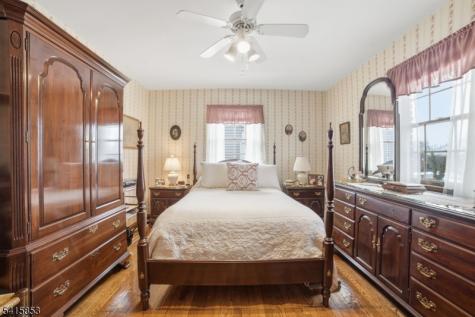 36 Page Drive Oakland NJ 07436