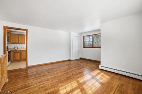 36 Page Drive Oakland NJ 07436