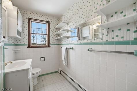 36 Page Drive Oakland NJ 07436