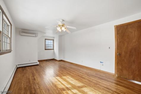 36 Page Drive Oakland NJ 07436