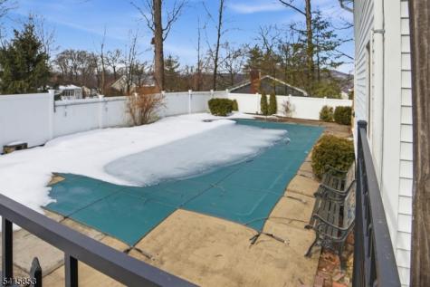 36 Page Drive Oakland NJ 07436