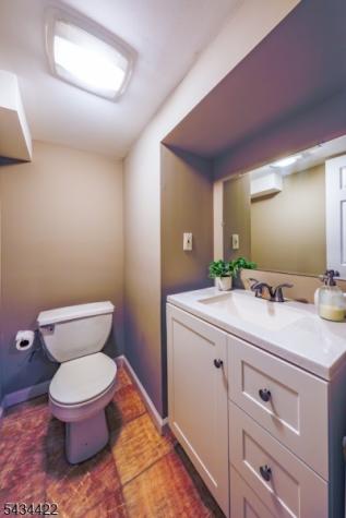 524 Farley Avenue Scotch Plains NJ 07076