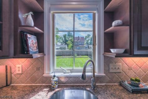 524 Farley Avenue Scotch Plains NJ 07076