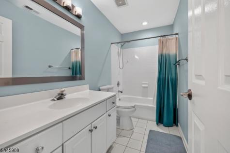 53 Highwood Road West Orange NJ 07052
