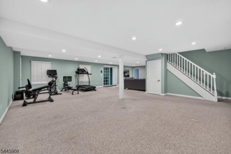 53 Highwood Road West Orange NJ 07052