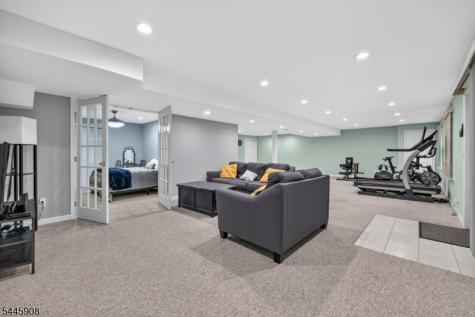 53 Highwood Road West Orange NJ 07052