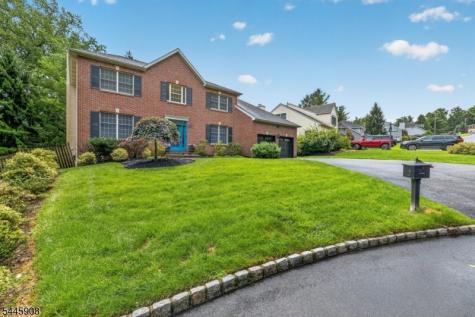 53 Highwood Road West Orange NJ 07052