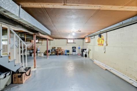 375 Amherst Street East Orange NJ 07018