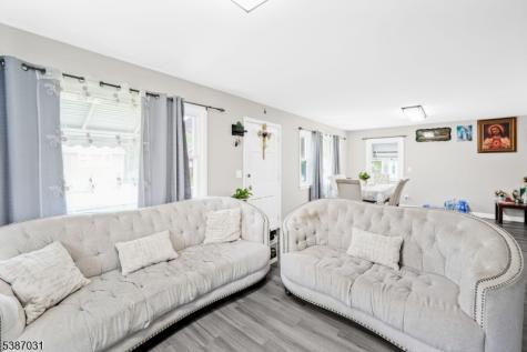 375 Amherst Street East Orange NJ 07018