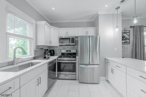 56 Woodside Road Maplewood NJ 07040