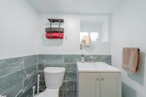 56 Woodside Road Maplewood NJ 07040