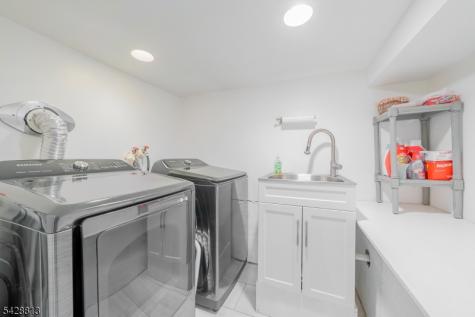 56 Woodside Road Maplewood NJ 07040