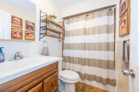 136 Redwood Avenue Wayne NJ 07470