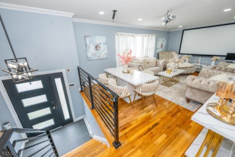 9 N 15th Street Hawthorne NJ 07506