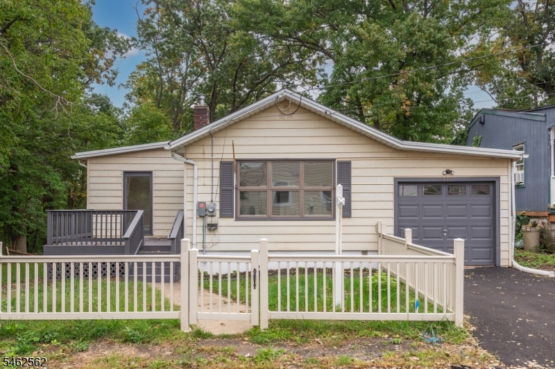 278 Outlook Boulevard Old Bridge NJ 07735