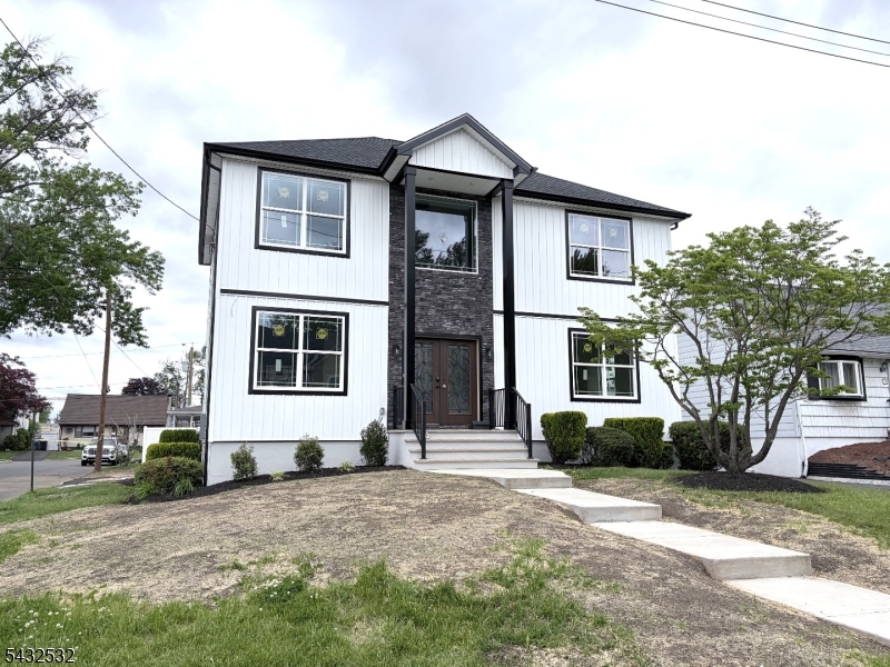 28 Mckinley Woodbridge NJ 08830