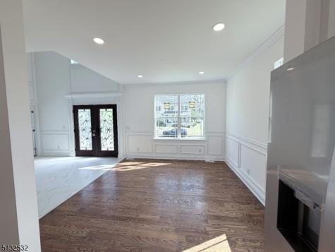 28 Mckinley Woodbridge NJ 08830