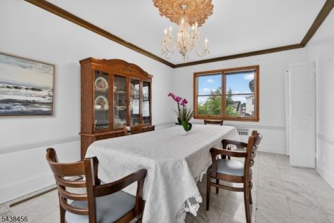 25 Cresthill Avenue Clifton NJ 07012