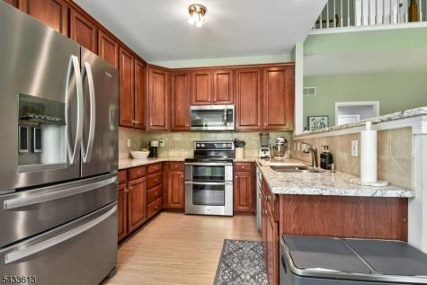 213 Austin Circle Greenwich NJ 08886