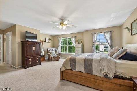 213 Austin Circle Greenwich NJ 08886