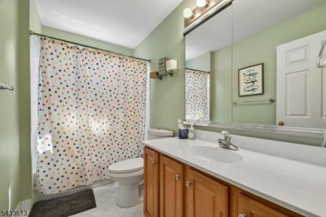 213 Austin Circle Greenwich NJ 08886