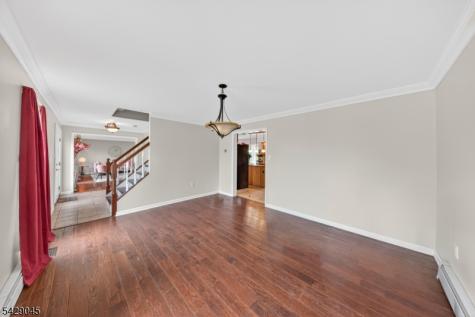 20 Willow Grove Court Ogdensburg NJ 07439