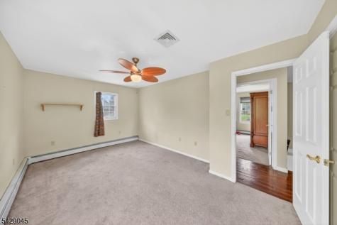 20 Willow Grove Court Ogdensburg NJ 07439