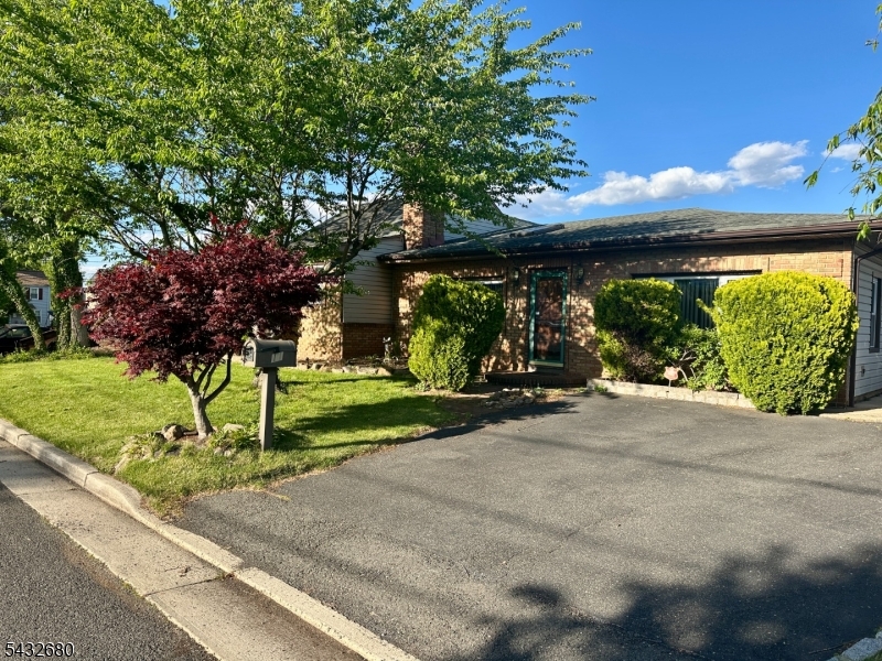 11 Demarest Place Piscataway NJ 08854