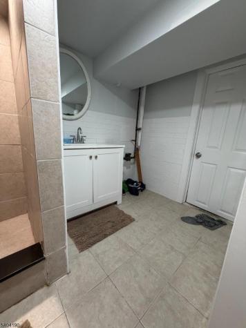 746 Murray Street Elizabeth NJ 07202