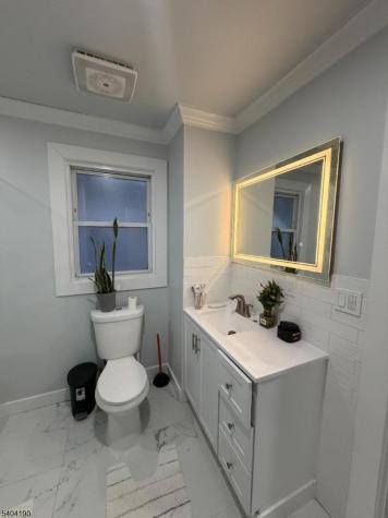 746 Murray Street Elizabeth NJ 07202