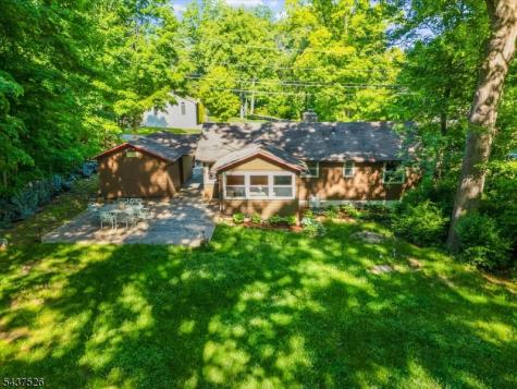 134 Birch Road Vernon NJ 07422