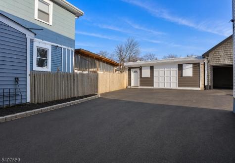 80 Cleremont Avenue Irvington NJ 07111