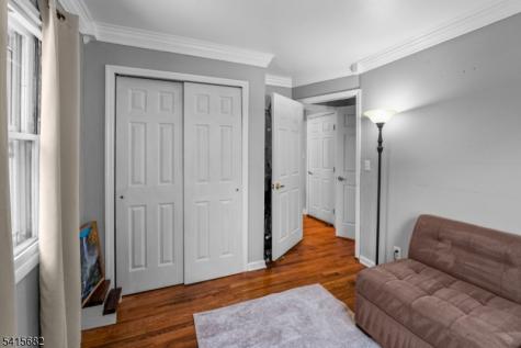27 Condict Road Roxbury NJ 07850