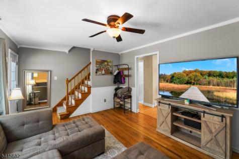 27 Condict Road Roxbury NJ 07850