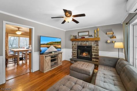 27 Condict Road Roxbury NJ 07850