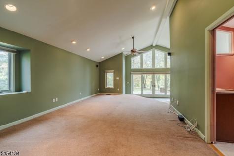 3 Alexandria Drive Alexandria NJ 08867