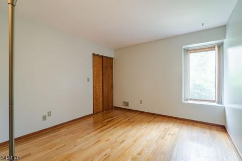 3 Alexandria Drive Alexandria NJ 08867