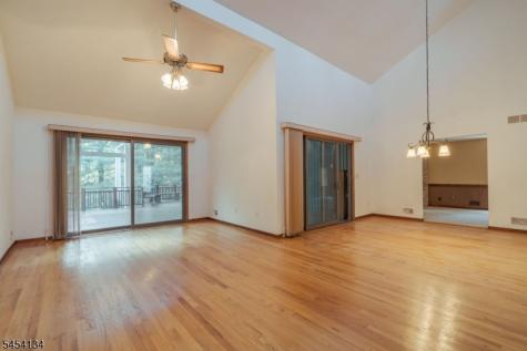 3 Alexandria Drive Alexandria NJ 08867