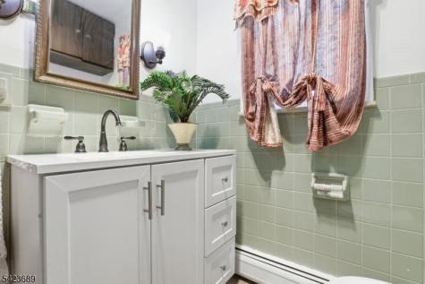 584 Lehigh Avenue Union NJ 07083