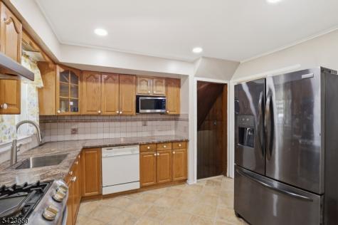 584 Lehigh Avenue Union NJ 07083